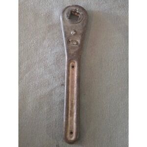 Vintage Frank Mossberg Co No 350 Ratchet Wrench Attleboro Mass USA Antique Tool
